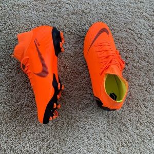 NIKE Mercurial Superfly 6 Pro DF FG Flyknit Orange